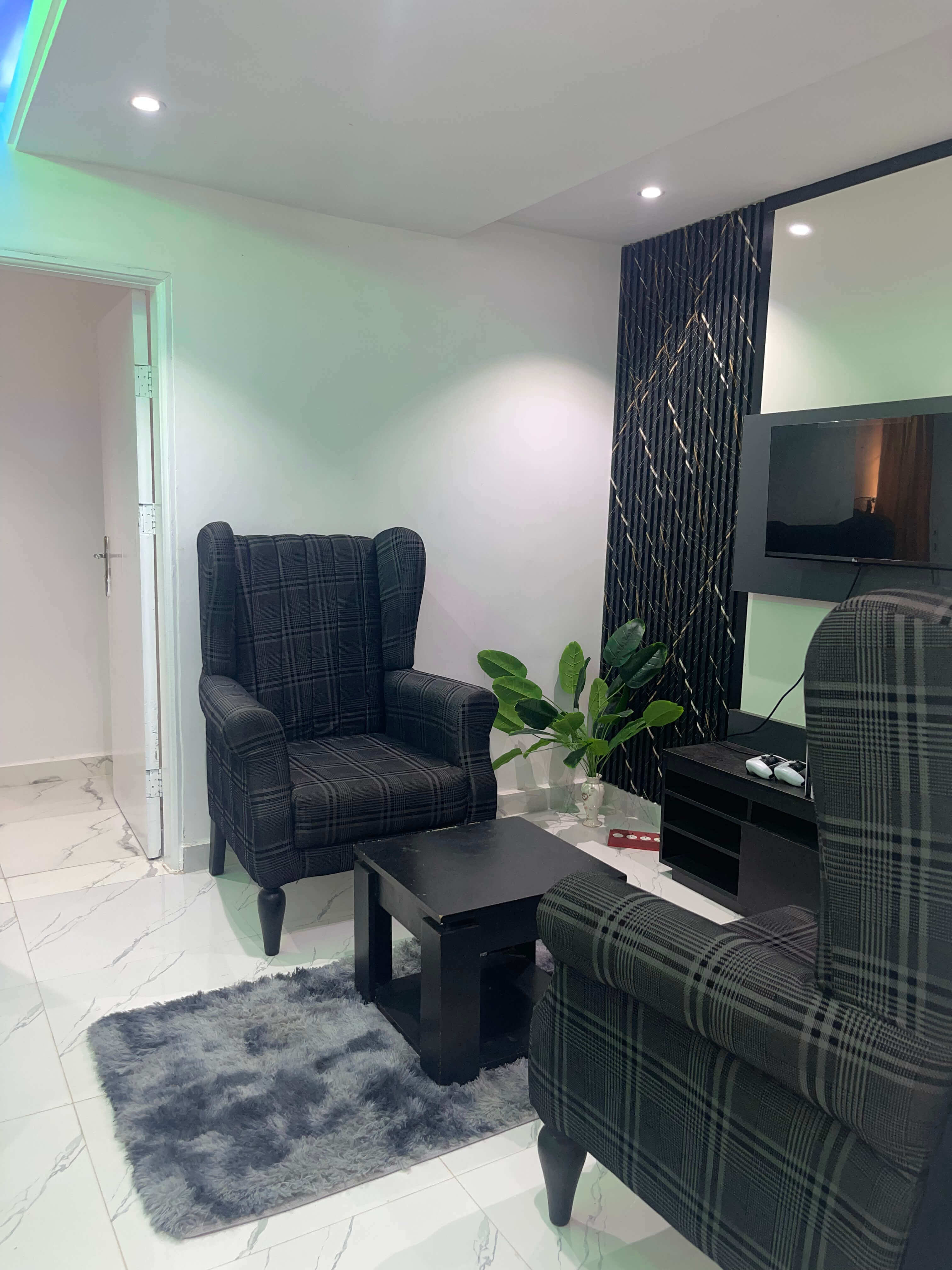 CNT Luxury Apartments